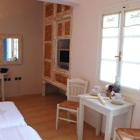 Ammos Naxos Exclusive & Lejlighedshotel