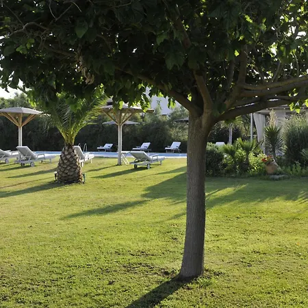 Ammos Exclusive & Studios Aparthotel 3*