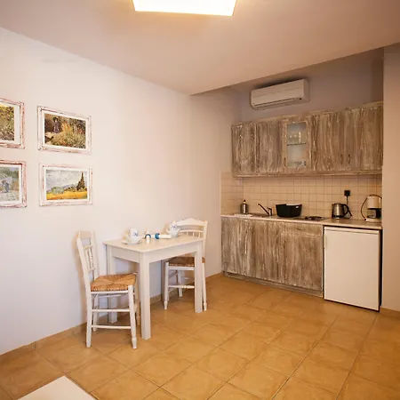 Ammos Exclusive & Studios Aparthotel 3*