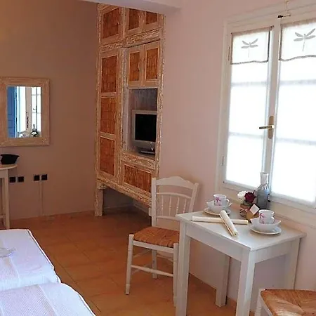 Ammos Naxos Exclusive &