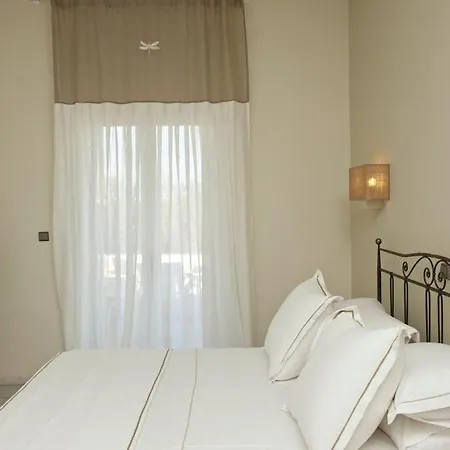 Ammos Exclusive & Studios Aparthotel