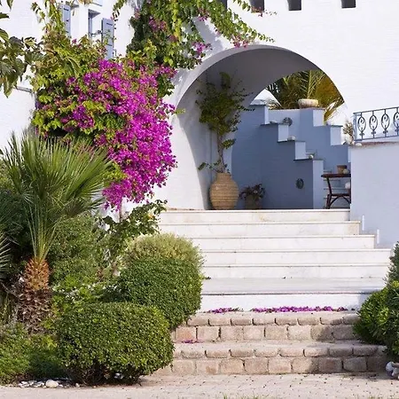 Ξενοδοχείο με διαμερίσματα Ammos Naxos Exclusive & 4*