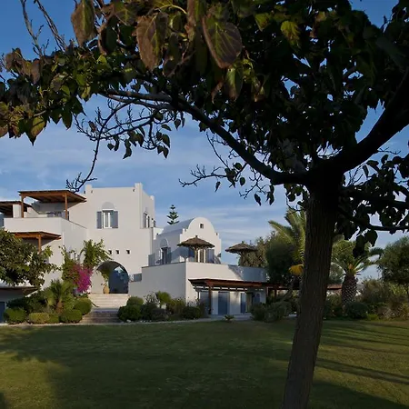 Ammos Exclusive & Studios Lägenhetshotell 4*