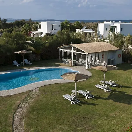 Ammos Exclusive & Studios 3*
